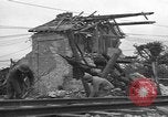 Image des ingénieurs américains Valognes France, 1944, de la seconde 8 séquences d'archives historiques vidéo 65675076259