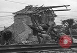 Image des ingénieurs américains Valognes France, 1944, de la seconde 9 séquences d'archives historiques vidéo 65675076259