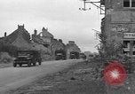 Image des ingénieurs américains Valognes France, 1944, de la seconde 36 séquences d'archives historiques vidéo 65675076259
