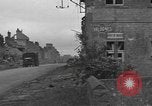 Image des ingénieurs américains Valognes France, 1944, de la seconde 38 séquences d'archives historiques vidéo 65675076259