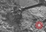 Image des ingénieurs américains Valognes France, 1944, de la seconde 61 séquences d'archives historiques vidéo 65675076259