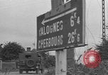 Image des ingénieurs américains Valognes France, 1944, de la seconde 35 séquences d'archives historiques vidéo 65675076260