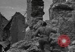 Standbild amerikanischen Ingenieure Valognes Frankreich, 1944, aus Sekunde 53 historischem Filmmaterial Videoclip 65675076261