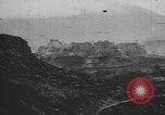 Standbild Bundeswehr Angriff Verbündeten von Monte Cassino Italien Cassino vorne, 1944, aus Sekunde 12 historischem Filmmaterial Videoclip 65675076266