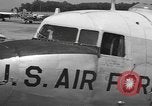 Standbild C-47D Skytrain Flugzeuge Alabama United States USA, 1956, aus Sekunde 18 historischem Filmmaterial Videoclip 65675076278