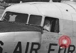 Standbild C-47D Skytrain Flugzeuge Alabama United States USA, 1956, aus Sekunde 22 historischem Filmmaterial Videoclip 65675076278