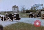 Immagine di Civili tedesco Germania, 1945, secondo 4 filmato di repertorio 65675076292