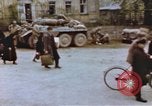 Immagine di Civili tedesco Germania, 1945, secondo 19 filmato di repertorio 65675076292