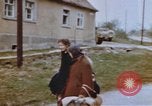 Immagine di Civili tedesco Germania, 1945, secondo 53 filmato di repertorio 65675076292
