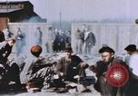 Standbild Buchenwald Weimarer Deutschland, 1945, aus Sekunde 19 historischem Filmmaterial Videoclip 65675076293