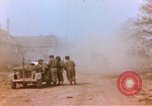 Standbild amerikanischen Infanteristen Deutschland, 1945, aus Sekunde 10 historischem Filmmaterial Videoclip 65675076295