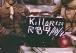 Standbild amerikanischen Infanteristen Deutschland, 1945, aus Sekunde 14 historischem Filmmaterial Videoclip 65675076295