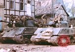 Standbild amerikanischen Infanteristen Deutschland, 1945, aus Sekunde 19 historischem Filmmaterial Videoclip 65675076295