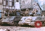 Standbild amerikanischen Infanteristen Deutschland, 1945, aus Sekunde 25 historischem Filmmaterial Videoclip 65675076295
