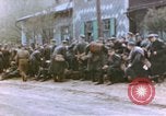 Standbild amerikanischen Infanteristen Deutschland, 1945, aus Sekunde 36 historischem Filmmaterial Videoclip 65675076295