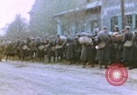 Standbild amerikanischen Infanteristen Deutschland, 1945, aus Sekunde 51 historischem Filmmaterial Videoclip 65675076295
