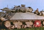Standbild amerikanischen Infanteristen Deutschland, 1945, aus Sekunde 59 historischem Filmmaterial Videoclip 65675076295