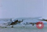 Standbild US P-47 Flugzeuge Deutschland, 1945, aus Sekunde 10 historischem Filmmaterial Videoclip 65675076296