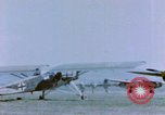 Standbild US P-47 Flugzeuge Deutschland, 1945, aus Sekunde 11 historischem Filmmaterial Videoclip 65675076296