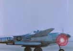 Standbild US P-47 Flugzeuge Deutschland, 1945, aus Sekunde 57 historischem Filmmaterial Videoclip 65675076296