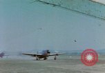 Standbild United States P-47 Thunderbolt Flugzeuge der 506th Fighter Squadron Keltz Deutschland, 1945, aus Sekunde 1 historischem Filmmaterial Videoclip 65675076297