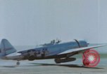 Standbild United States P-47 Thunderbolt Flugzeuge der 506th Fighter Squadron Keltz Deutschland, 1945, aus Sekunde 6 historischem Filmmaterial Videoclip 65675076297