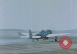 Standbild United States P-47 Thunderbolt Flugzeuge der 506th Fighter Squadron Keltz Deutschland, 1945, aus Sekunde 7 historischem Filmmaterial Videoclip 65675076297