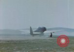 Standbild United States P-47 Thunderbolt Flugzeuge der 506th Fighter Squadron Keltz Deutschland, 1945, aus Sekunde 42 historischem Filmmaterial Videoclip 65675076297