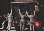 Standbild USA airmen Deutschland, 1945, aus Sekunde 3 historischem Filmmaterial Videoclip 65675076301