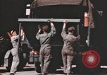 Standbild USA airmen Deutschland, 1945, aus Sekunde 5 historischem Filmmaterial Videoclip 65675076301