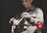 Standbild USA airmen Deutschland, 1945, aus Sekunde 20 historischem Filmmaterial Videoclip 65675076301