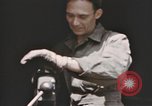 Standbild USA airmen Deutschland, 1945, aus Sekunde 28 historischem Filmmaterial Videoclip 65675076301