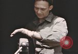 Standbild USA airmen Deutschland, 1945, aus Sekunde 29 historischem Filmmaterial Videoclip 65675076301