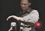 Standbild USA airmen Deutschland, 1945, aus Sekunde 30 historischem Filmmaterial Videoclip 65675076301
