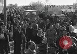 Image des civils allemands Milan Italie, 1945, de la seconde 18 séquences d'archives historiques vidéo 65675076310