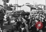 Image des civils allemands Milan Italie, 1945, de la seconde 23 séquences d'archives historiques vidéo 65675076310