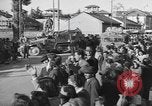 Image des civils allemands Milan Italie, 1945, de la seconde 26 séquences d'archives historiques vidéo 65675076310