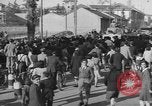 Image des civils allemands Milan Italie, 1945, de la seconde 52 séquences d'archives historiques vidéo 65675076310