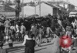 Image des civils allemands Milan Italie, 1945, de la seconde 57 séquences d'archives historiques vidéo 65675076310