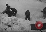 Immagine di Danni causati da caduta di neve Bingham Utah USA, 1939, secondo 23 filmato di repertorio 65675076316