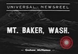 Standbild Schäden durch Schnee schieben Mount Baker Washington USA, 1939, aus Sekunde 1 historischem Filmmaterial Videoclip 65675076322