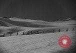 Standbild Schäden durch Schnee schieben Mount Baker Washington USA, 1939, aus Sekunde 15 historischem Filmmaterial Videoclip 65675076322