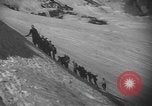 Standbild Schäden durch Schnee schieben Mount Baker Washington USA, 1939, aus Sekunde 22 historischem Filmmaterial Videoclip 65675076322