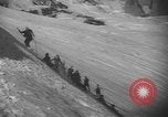 Standbild Schäden durch Schnee schieben Mount Baker Washington USA, 1939, aus Sekunde 27 historischem Filmmaterial Videoclip 65675076322