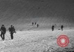 Standbild Schäden durch Schnee schieben Mount Baker Washington USA, 1939, aus Sekunde 53 historischem Filmmaterial Videoclip 65675076322