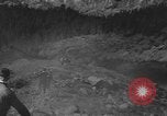 Standbild Schäden durch Schnee schieben Mount Baker Washington USA, 1939, aus Sekunde 58 historischem Filmmaterial Videoclip 65675076322