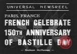 Standbild Tag der Bastille Paris Frankreich, 1939, aus Sekunde 3 historischem Filmmaterial Videoclip 65675076327
