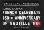 Standbild Tag der Bastille Paris Frankreich, 1939, aus Sekunde 7 historischem Filmmaterial Videoclip 65675076327