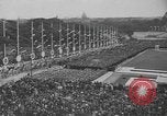 Standbild Tag der Bastille Paris Frankreich, 1939, aus Sekunde 10 historischem Filmmaterial Videoclip 65675076327