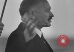 Standbild Tag der Bastille Paris Frankreich, 1939, aus Sekunde 35 historischem Filmmaterial Videoclip 65675076327